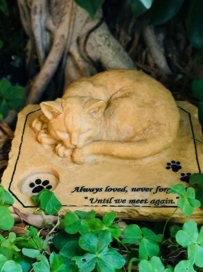 Pet Memorial Stone Marker for Cat Headstone Tombstone