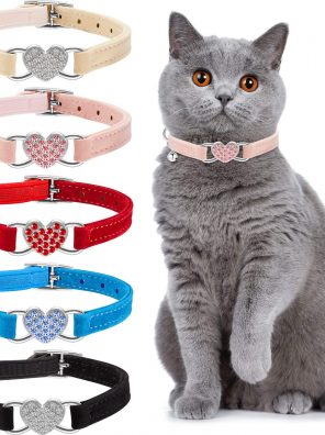Soft Velvet Cat Collar with Love Heart Rhinestone