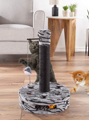 Cat Scratching Post Built-in Rolling Ball